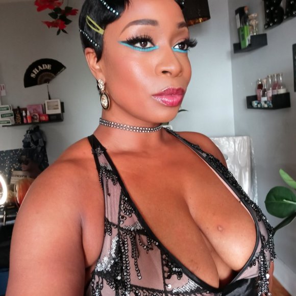 Meet your Posher, Tiffy G. - Picture 13 of 16